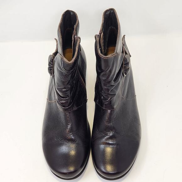 Naot Women Dark Brown Leather Ankle Boot Booties Size 38 US 7 Low Heel Comfort - Picture 3 of 9
